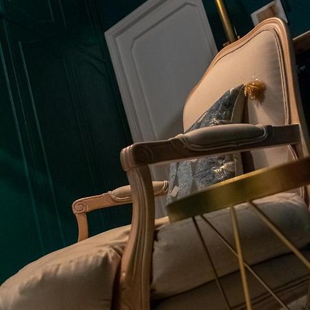 Interno 9 호텔 바리 외부 사진