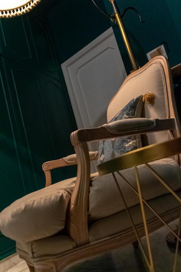 Interno 9 호텔 바리 외부 사진