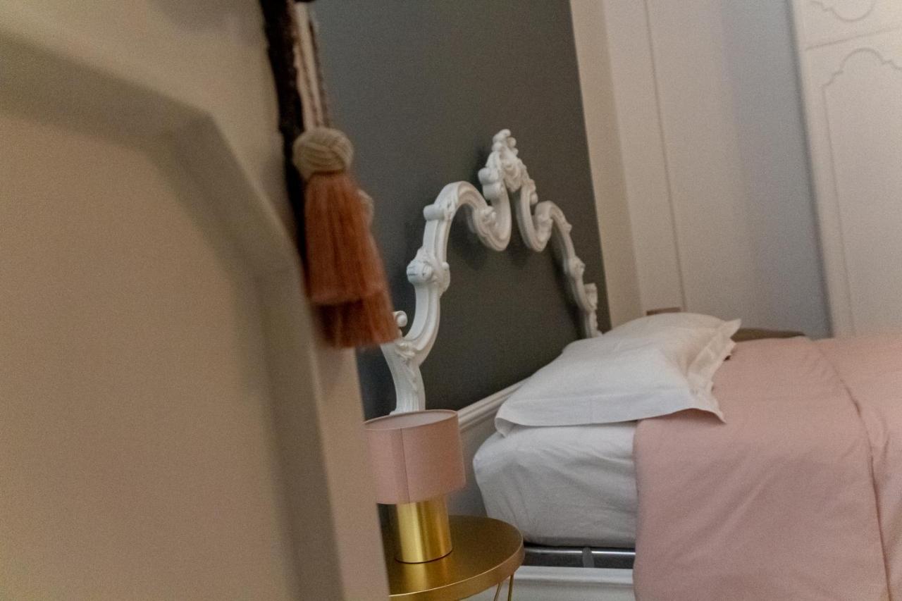 Interno 9 호텔 바리 외부 사진